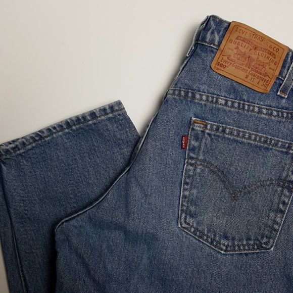 Vintage Levi's Mom Jeans High Waisted 560 - Picture 5 of 6